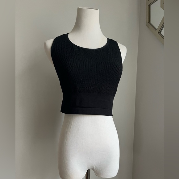 Alo Yoga Racerback Power Crop - Picture 3 of 11